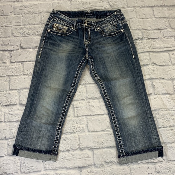 Vigoss The Chelsea Capri jeans. Size 5-6   Sequins & sparkle studs with stretch - Picture 2 of 12
